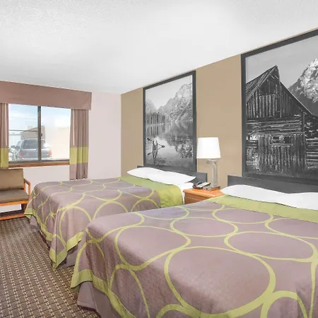 Super 8 By Wyndham Riverton Exterior photo